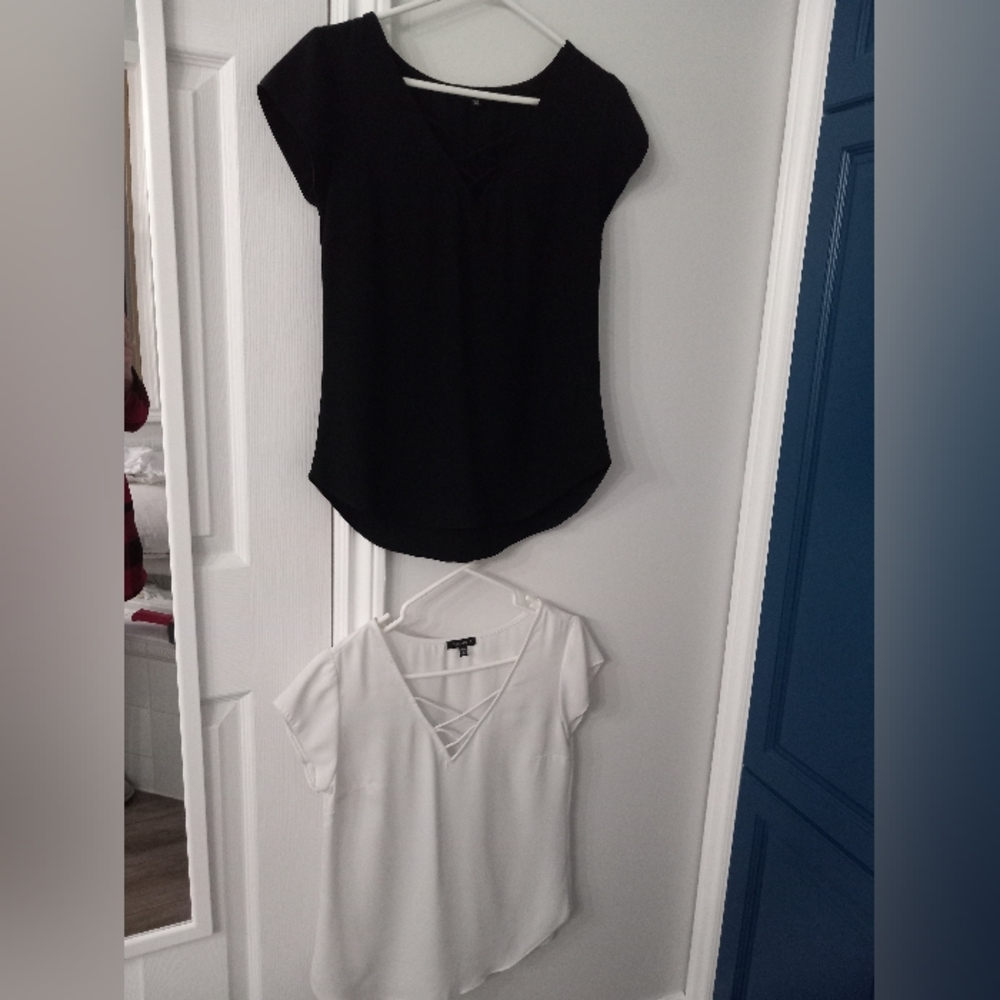 Dynamite Tops - Picture 1 of 1